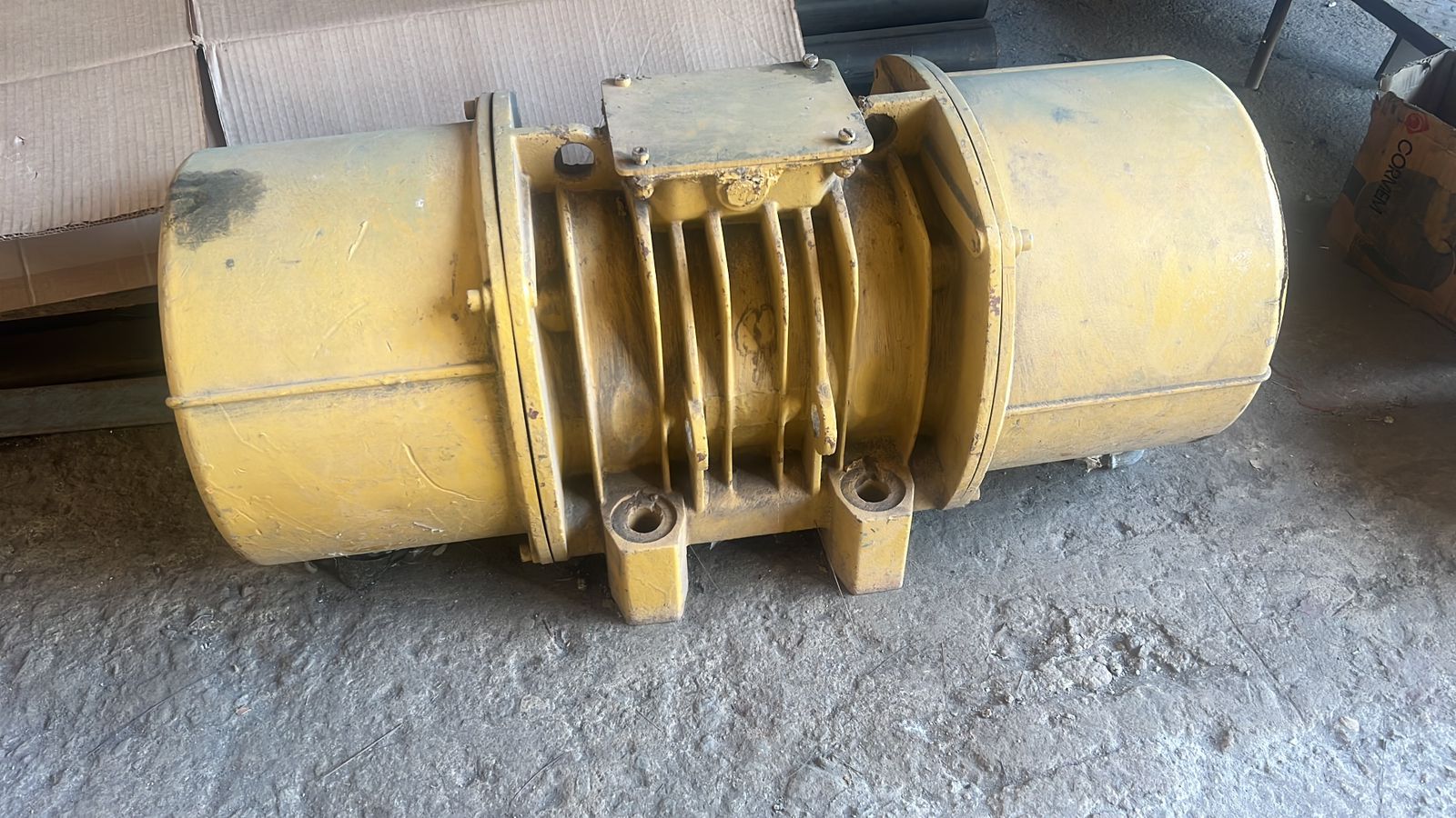 Motovibrador Italvibras 7,6 kW 1200RPM - EM0113