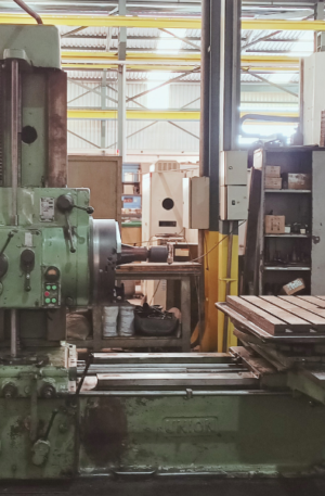 Mandrilhadora Horizontal de Coluna Fixa para Usinagem